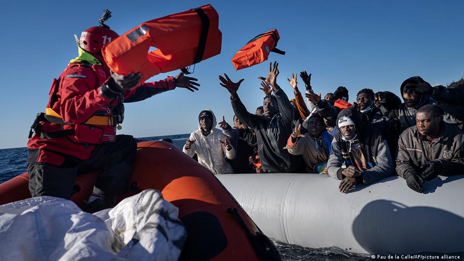 BM: Akdeniz üzerinden Avrupa'ya geçen göçmen sayısı arttı