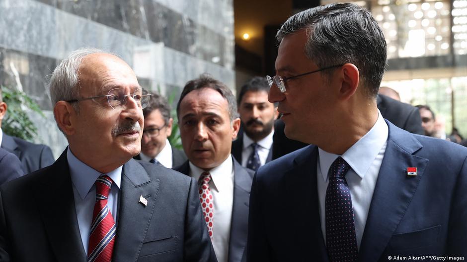 Özgür Özel CHP Genel Başkanlığı'na aday