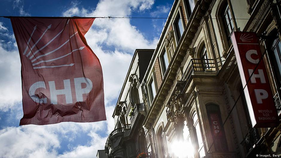 CHP İstanbul Vilayet Başkanlığını Özgür Çelik kazandı