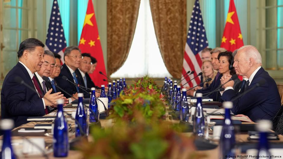 ABD-Çin: Yılın tepesine "diktatör" damgası